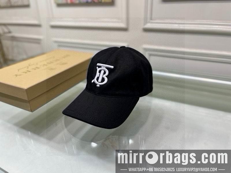 Burberry Hat 083002