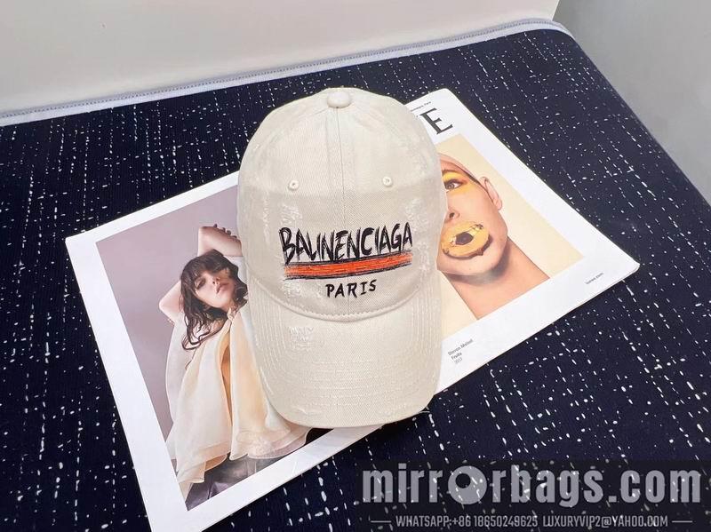 Balenciaga Hat 042702