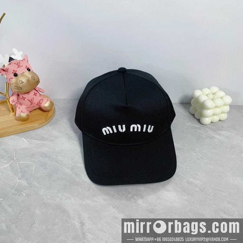Miumiu Hat dx45