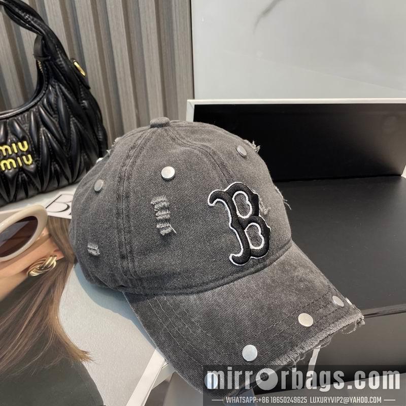 MLB Hat 040201