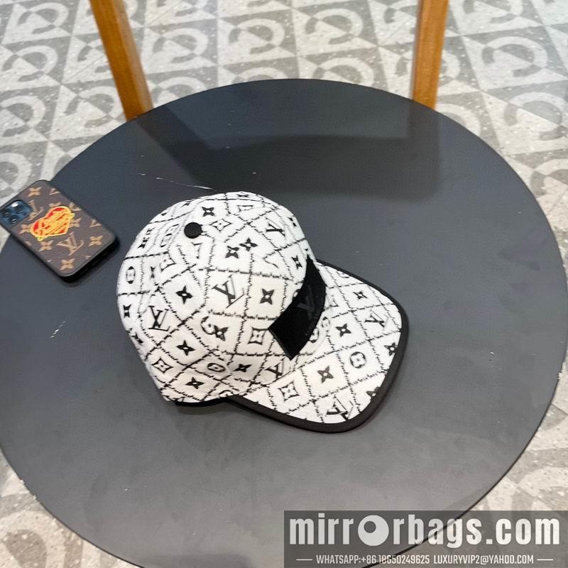 LV Hat 042808