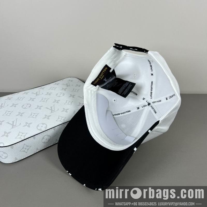 LV Hat dx63