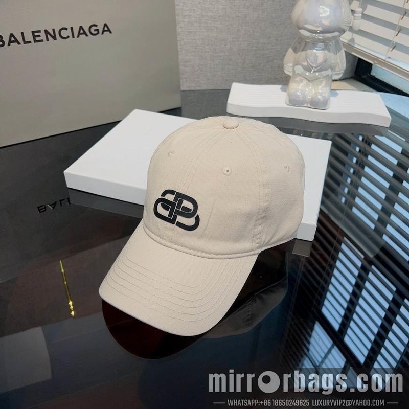 Balenciaga Hat dx05