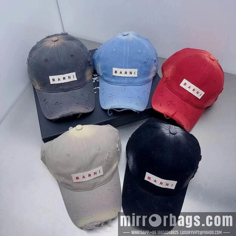 Marni Hat 041701
