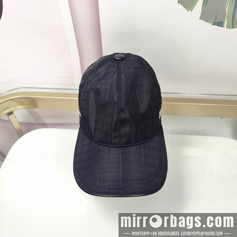 LV Hat dx132