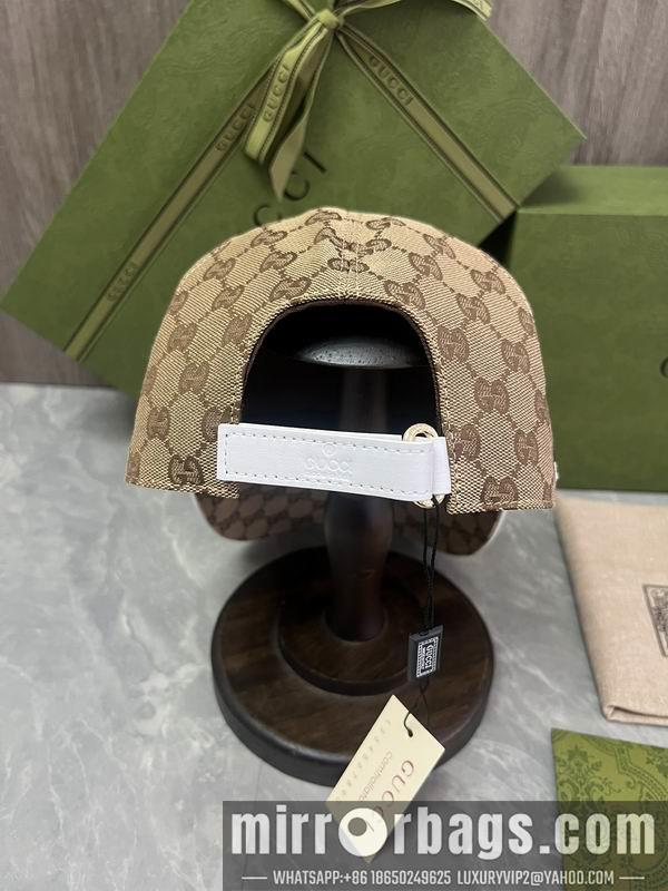 Gucci Hat dx10