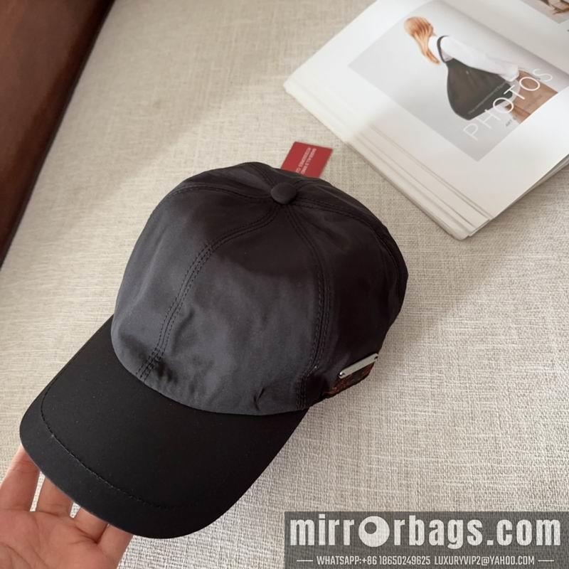 Loro Piana Hat dx24