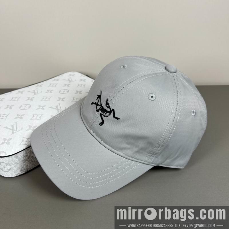 Arcteryx Hat dx15
