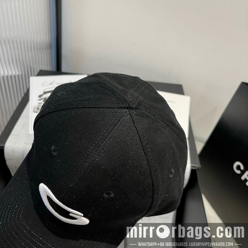 Balenciaga Hat dx42