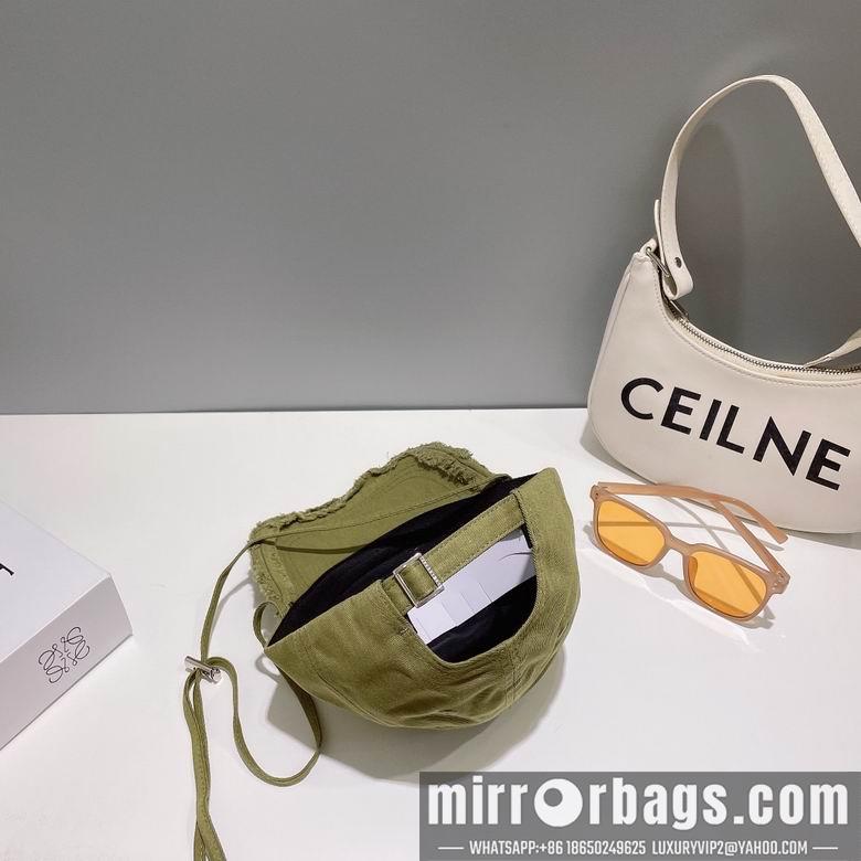 Jacquemus Hat dxn02