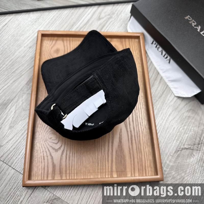 Prada Hat dx52
