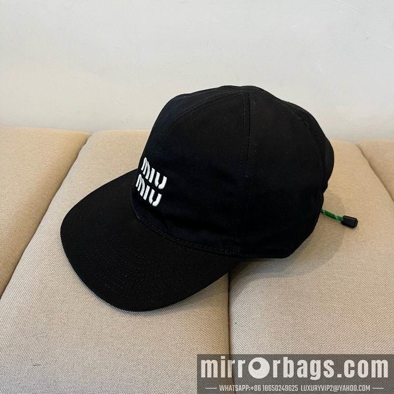 Miumiu Hat dx32