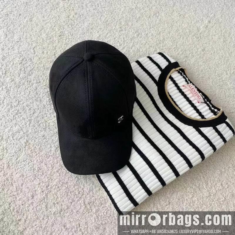 Chanel Hat dx55