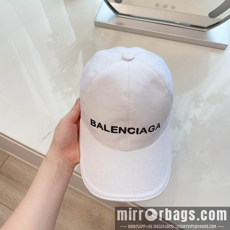 Balenciaga Hat dx61