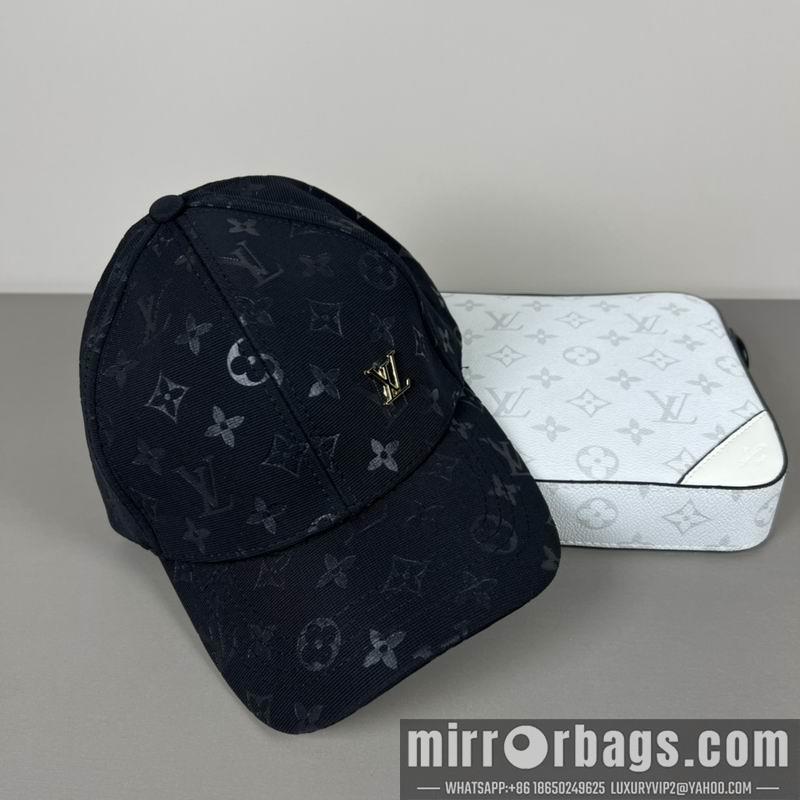 LV Hat dx18