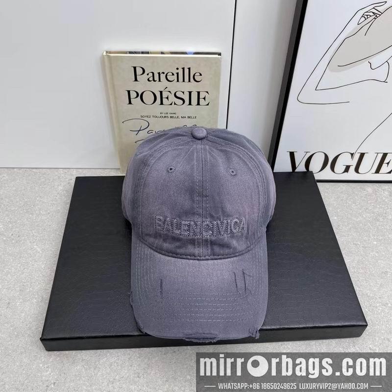 Balenciaga Hat 081801