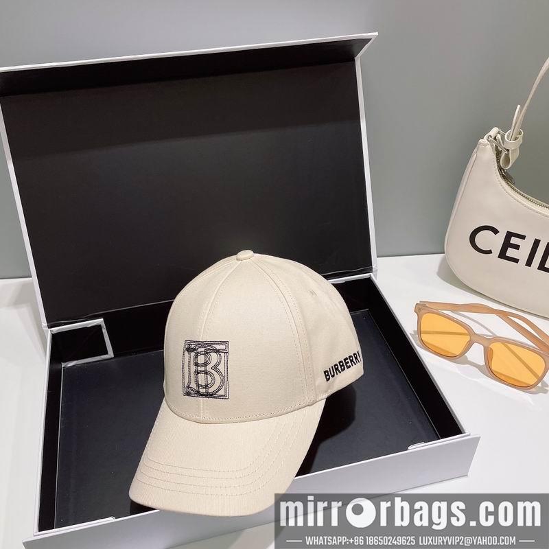 Burberry Hat 050702