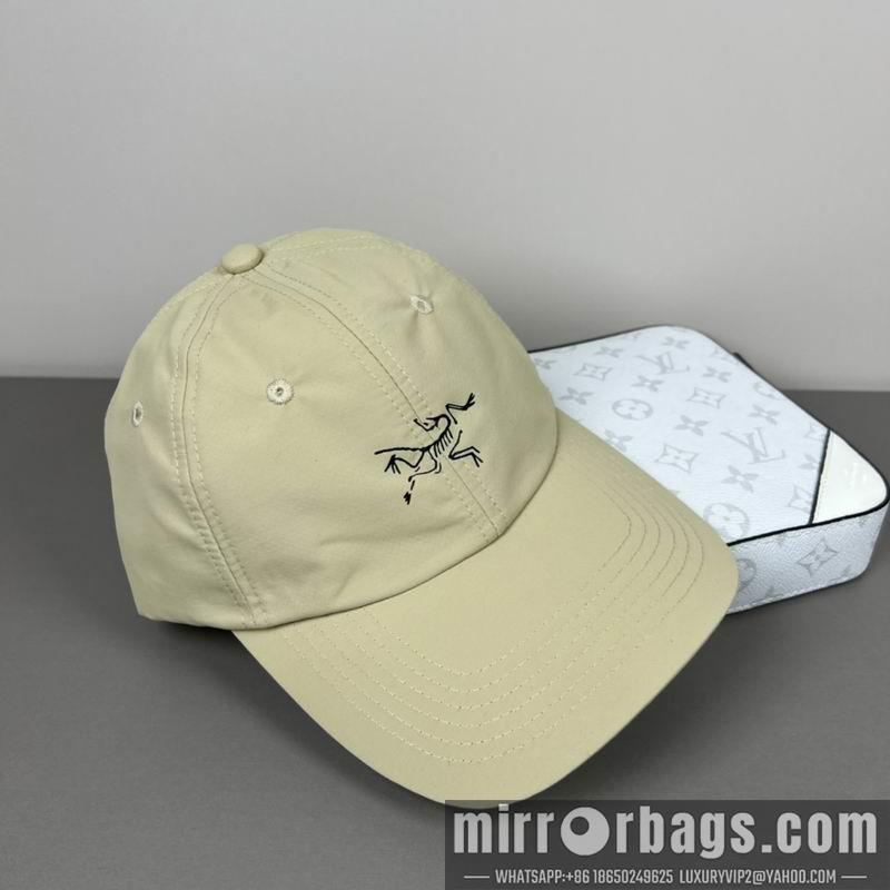 Arcteryx Hat dx19