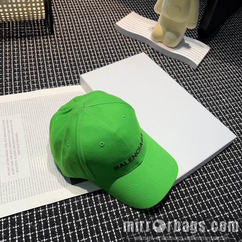 Balenciaga Hat dx07