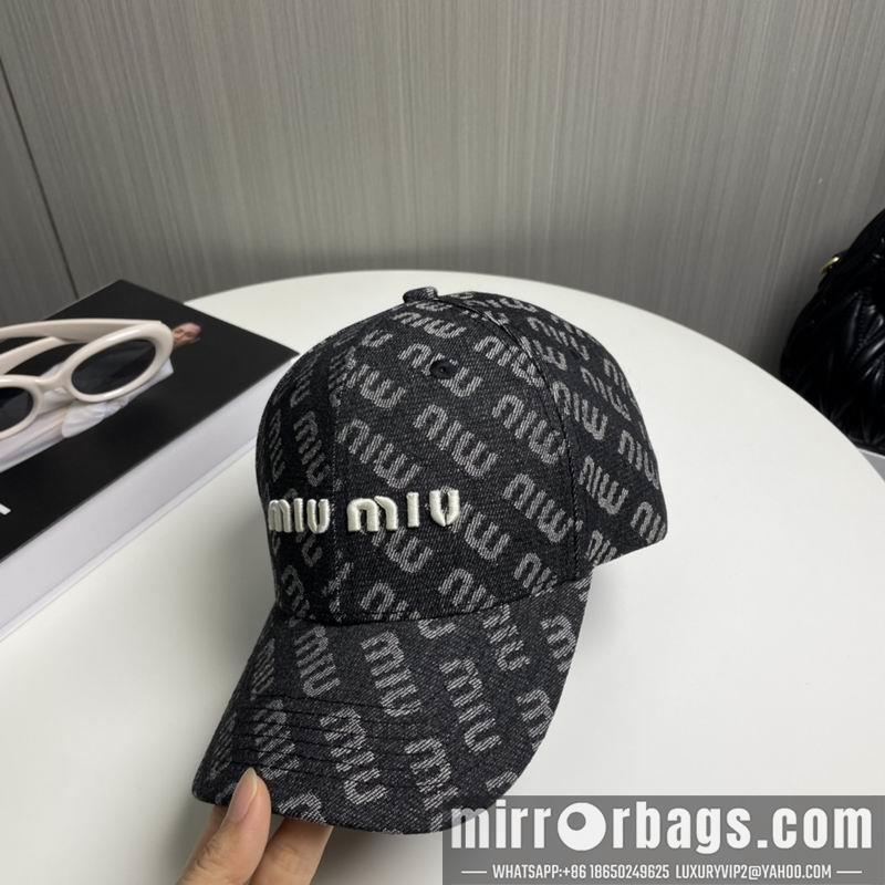 Miumiu Hat 091403