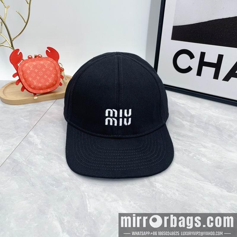 Miumiu Hat dx02