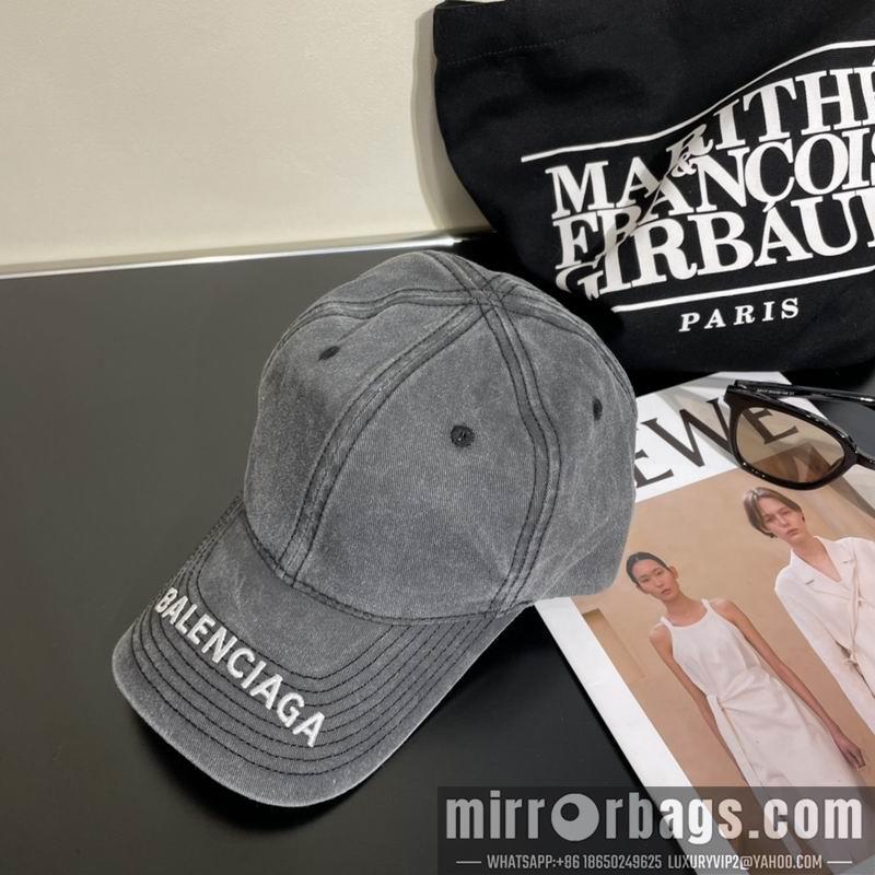 Balenciaga Hat 042601