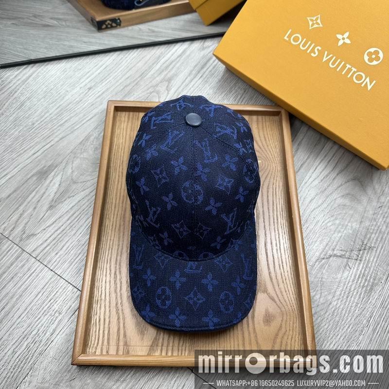 LV Hat dx13