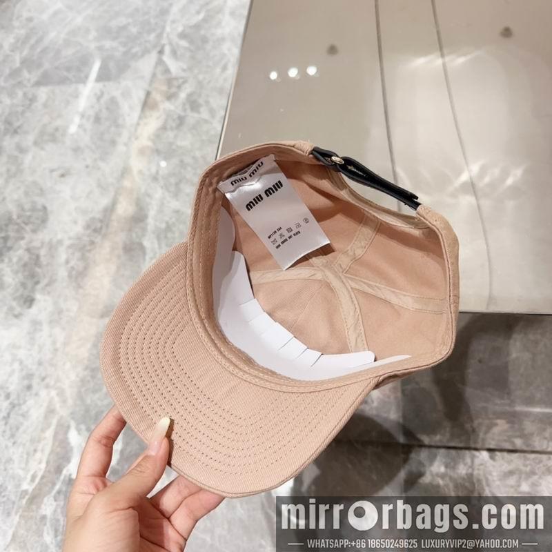 Miumiu Hat 072301