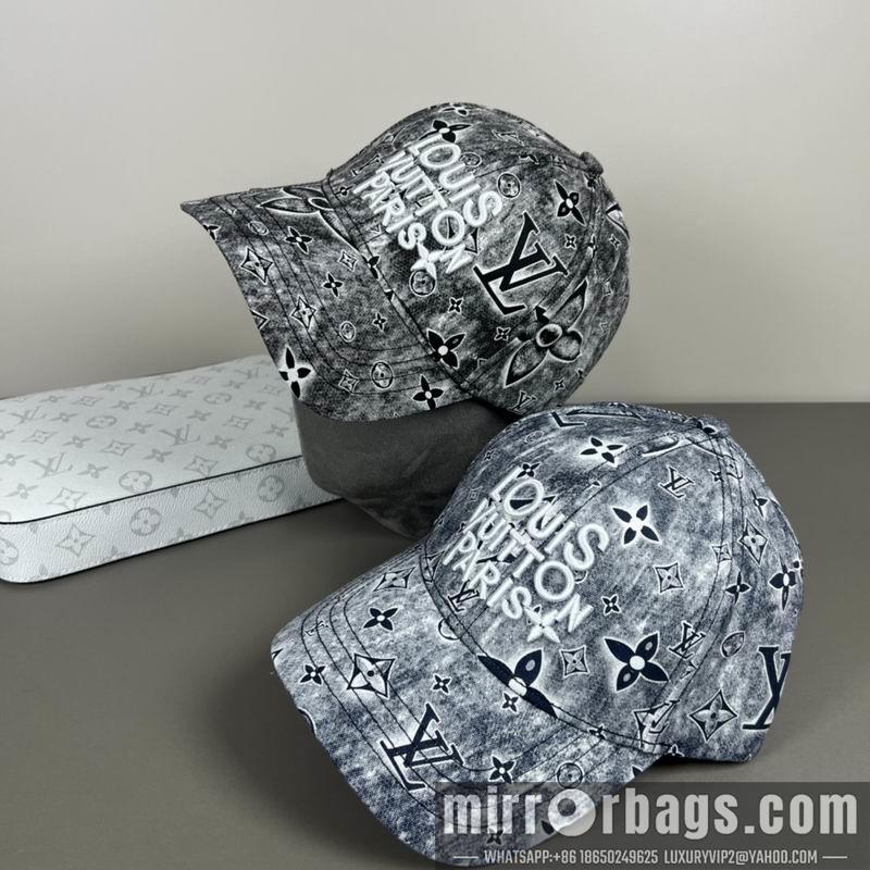LV Hat dx52