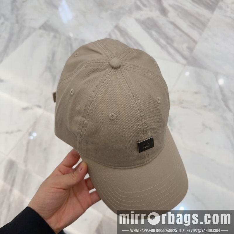 Acne Hat dx20