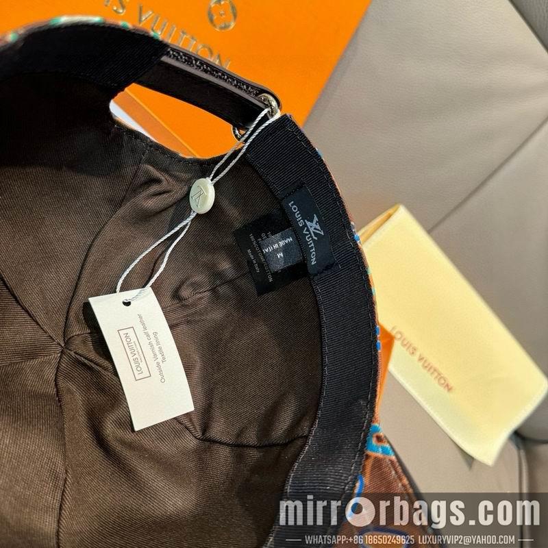 LV Hat dx124