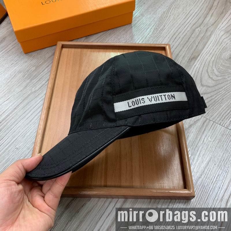 LV Hat dx149