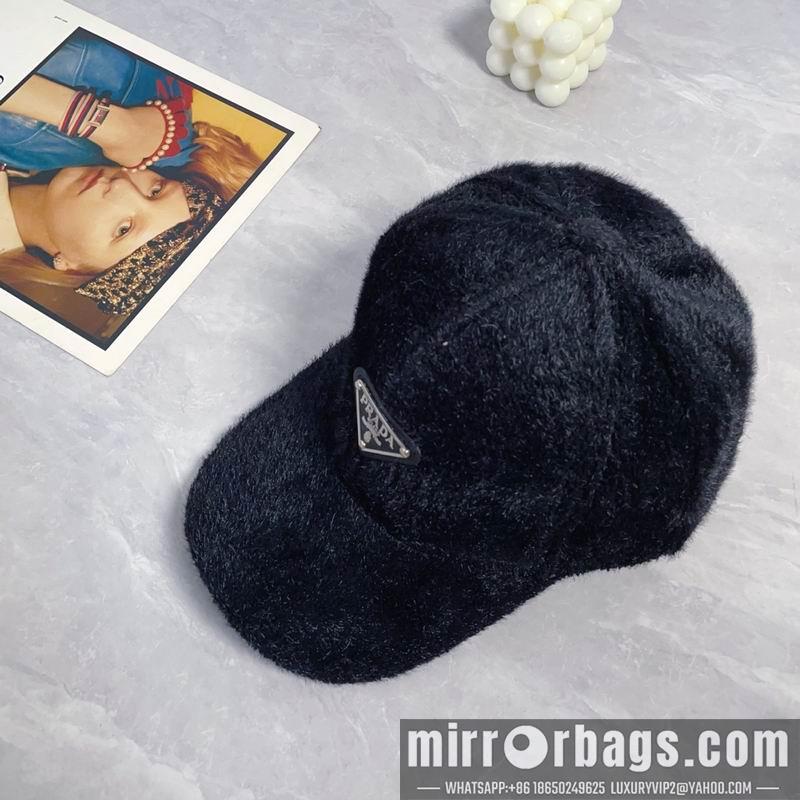 Prada Hat dx38