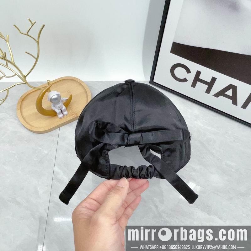 Prada Hat dx75