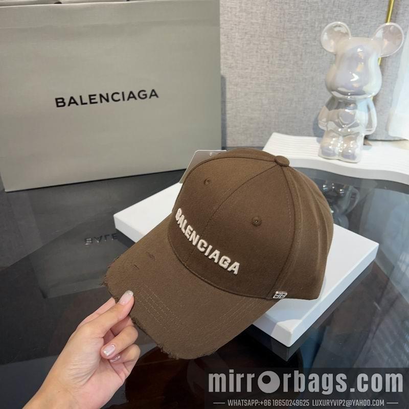 Balenciaga Hat dx06