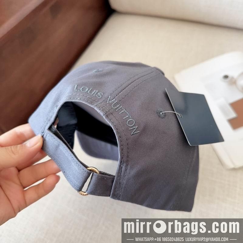 LV Hat dx119