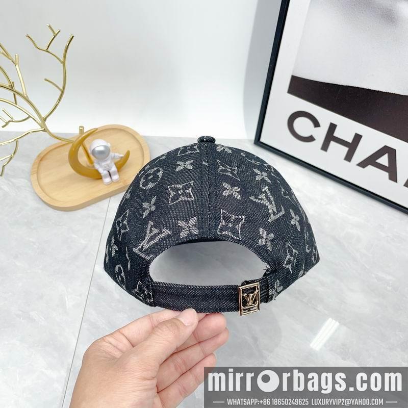 LV Hat dx55