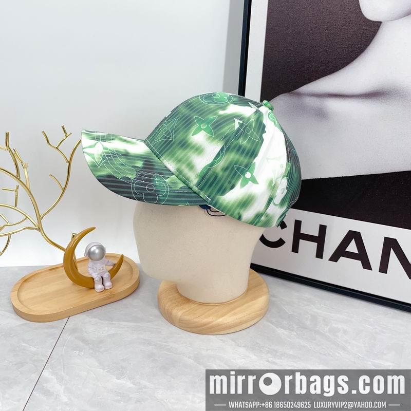 LV Hat dx74