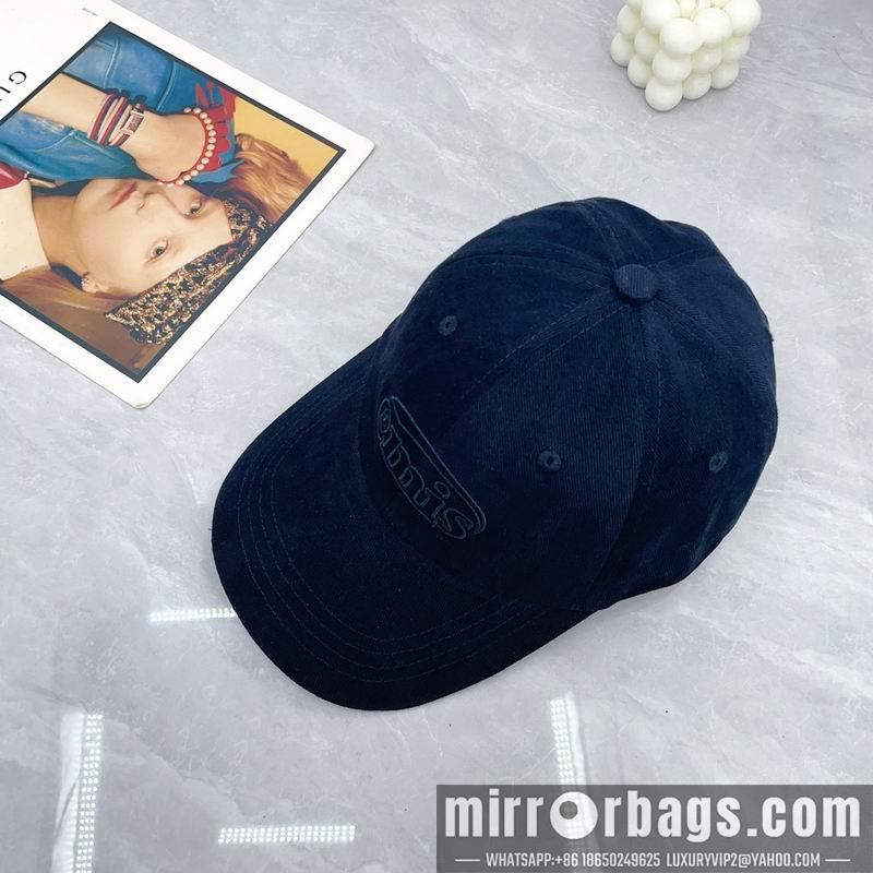 Emis Hat dx03