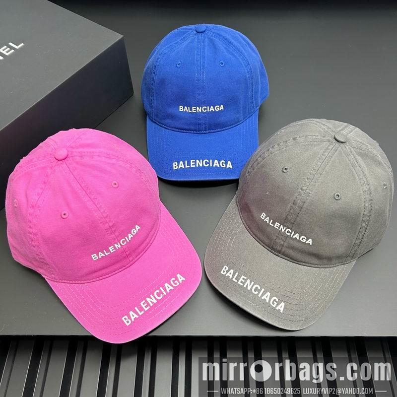Balenciaga Hat dx16