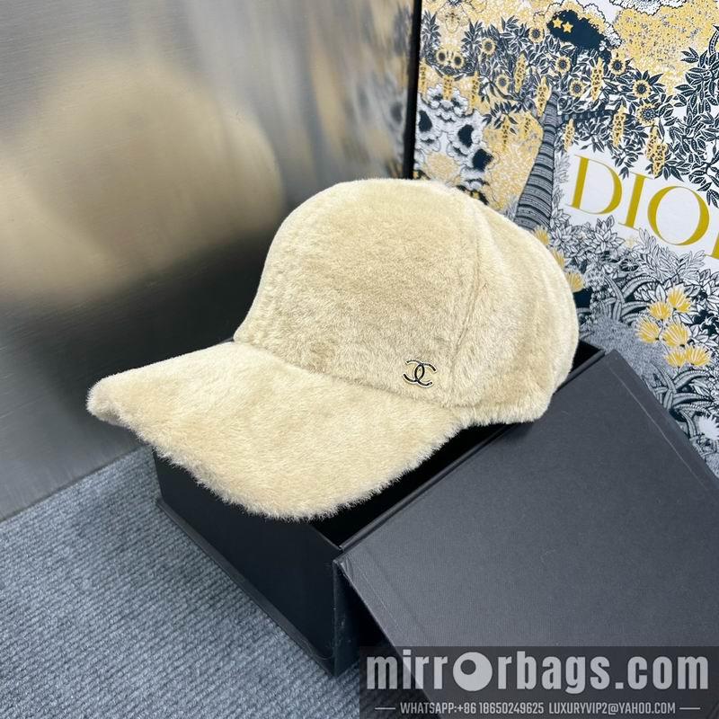 Chanel Hat dx60