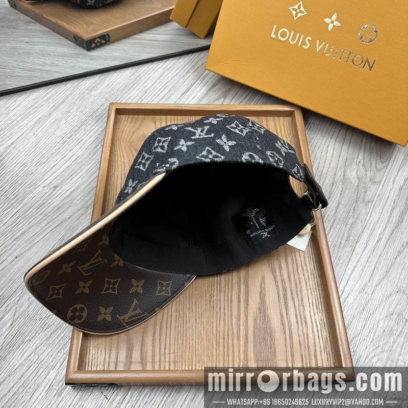 LV Hat 071206