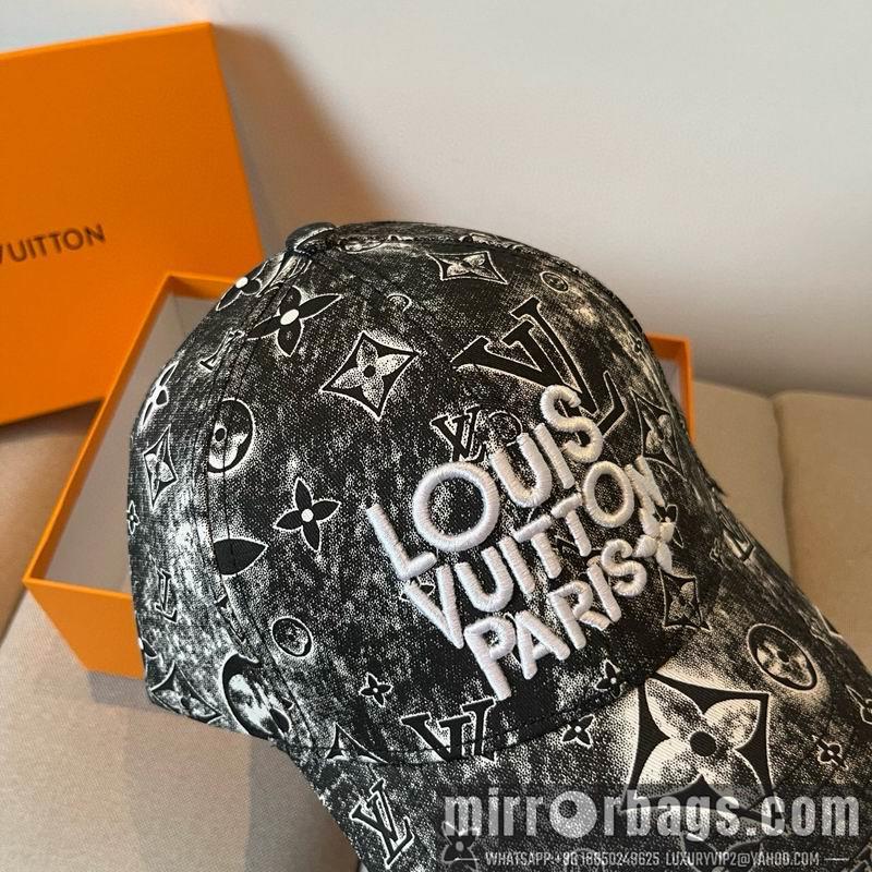 LV Hat dx35
