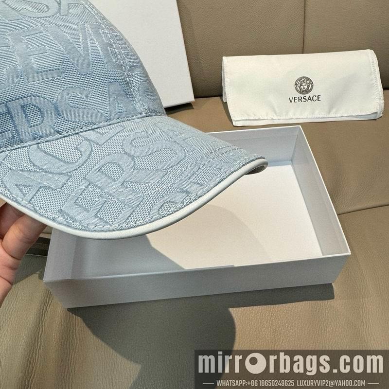 Versace Hat dx09