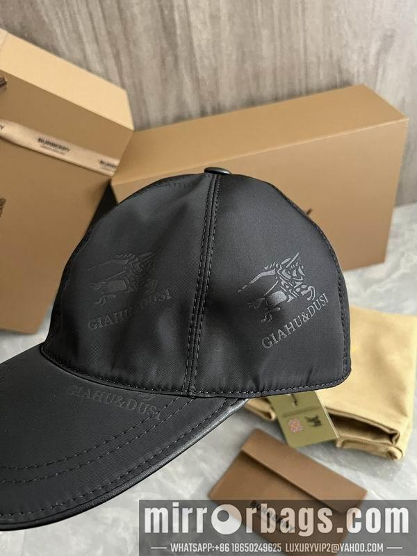 Burberry Hat dx38