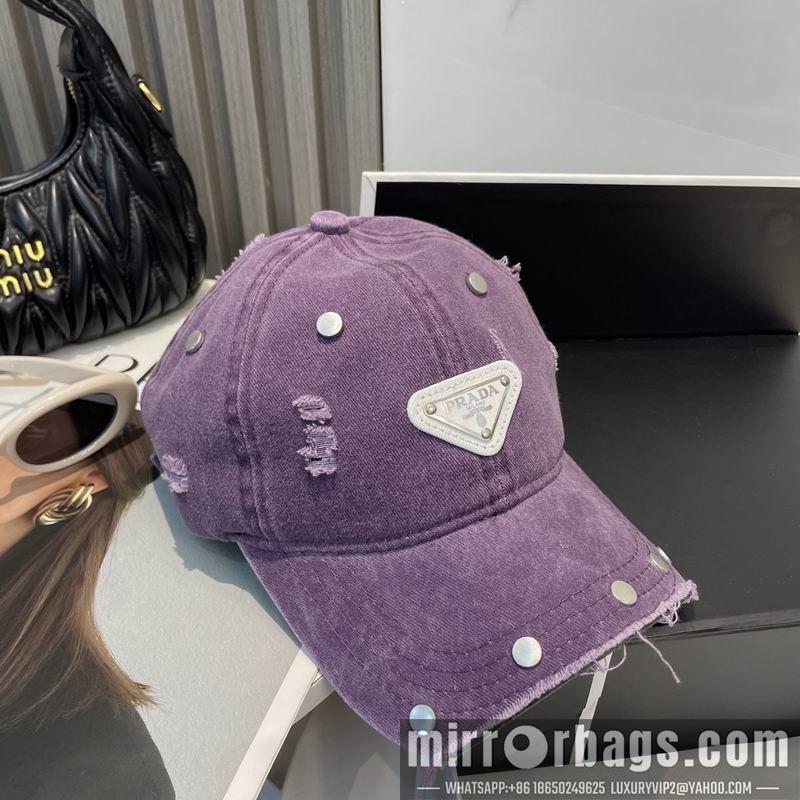 Prada Hat 040202
