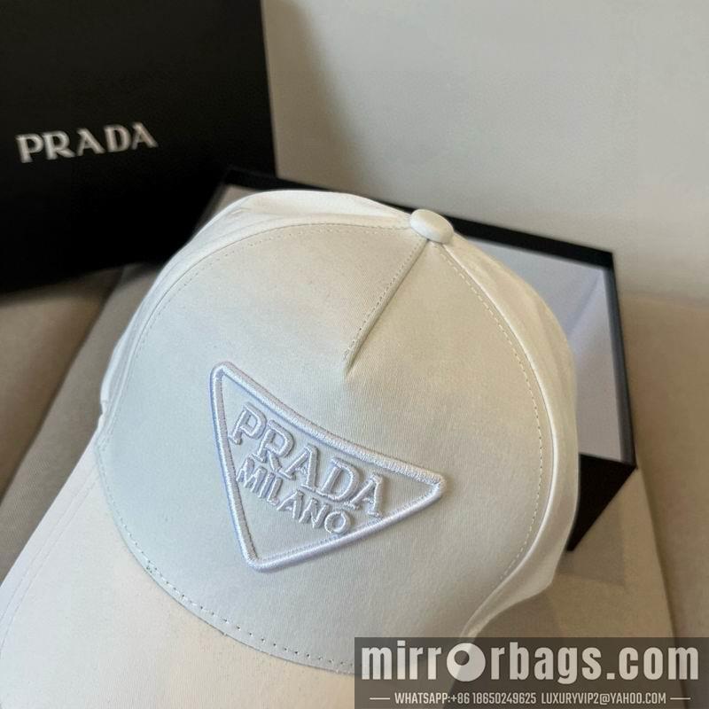 Prada Hat dx26