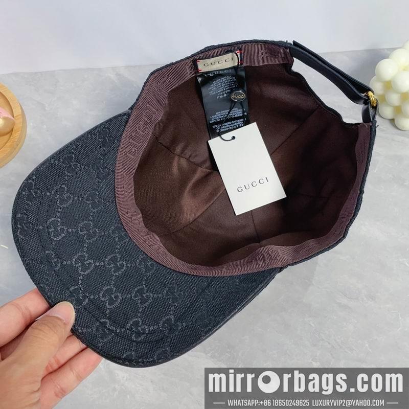 Gucci Hat dx119