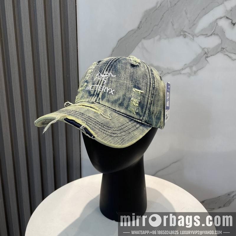 Arcteryx Hat dx18
