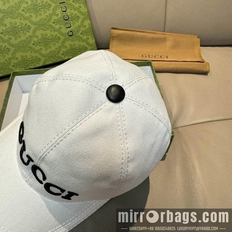 Gucci Hat dx17